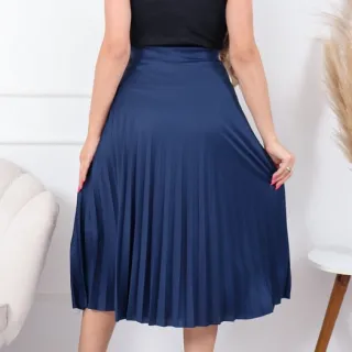 Saia Lisa Plissada Midi para Festas - Preto