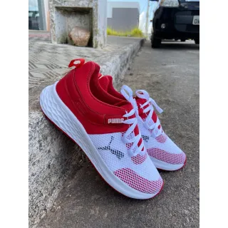 Moda conforto feminina: Tênis esportivo estilo telinha, leve e moderno - Lilás