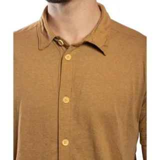 Moda Sustentável Masculina: Camisa Slim para o Homem Moderno - Militar