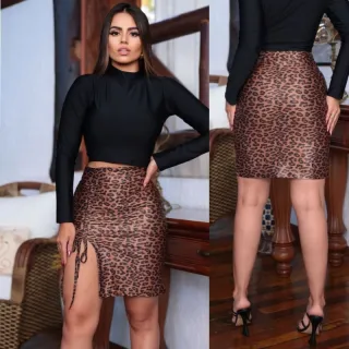 Drapeada Onça Saia de uma Fenda