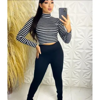 Manga Longa Gola Alta Canelado Listrado - Modinha Gringa - LISTRADO PRETO COM BRANCO