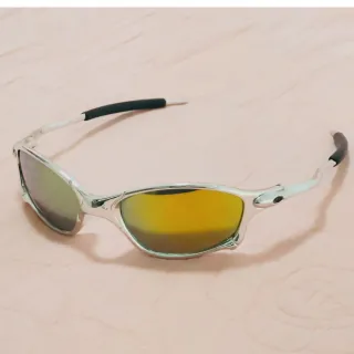 Óculos de Sol Juliet Várias Cores - Hastes de Ferro Unissex - Quadrado/Dourado