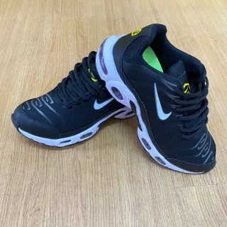 Confortável Tênis Esportivo Masculino Leve Para Caminhar Correr Academia - preto branco tn