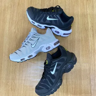 Confortável Tênis Esportivo Masculino Leve Para Caminhar Correr Academia - preto branco tn