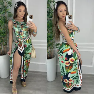 Conjunto de Body/Maiô + Pareô: A combinação perfeita para arrasar na praia - Branco / Azul