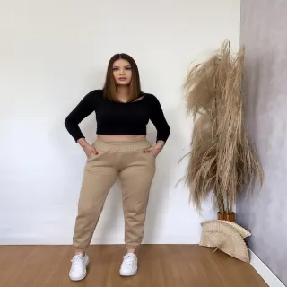 Quentinha Calça Jogger de Moletom Fanelado Grosso - Preta