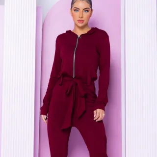 Promoção Macacão Longo com Capuz, Manga Longa e Detalhe em Zíper - Verde Militar