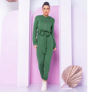 Promoção Macacão Longo com Capuz, Manga Longa e Detalhe em Zíper - Verde Militar