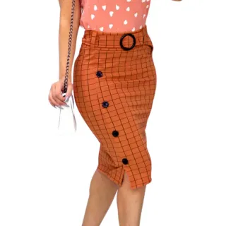 Elegante Saia Evangélica Social com Cinto e Botões - Vinho Xadrez