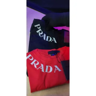 Camiseta Masculina Prada Premium Algodão Fio 30.1 - Estampa Exclusiva na Gola - P