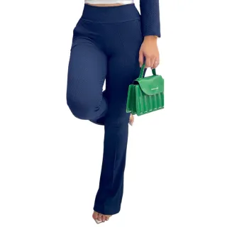 Colmeia Calça Flare Feminina Liso com Bolso - Várias Cores - Calça Flare Caramelo