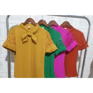 Oferta de Blusa Feminina Linda com Detalhe de Laço para Amarrar - Branco