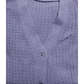 Moda outono inverno: Blusa feminina de frio, cardigans com botão e suéter tricô - Marsala