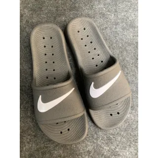 Lançamento Slide Chinelo: Conforto e Estilo em um Novo Modelo - Bege