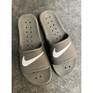 Lançamento Slide Chinelo: Conforto e Estilo em um Novo Modelo - Bege