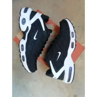 Top promoção: Tênis Masculino NK Tailwind Várias Cores - 38 ao 43 - TW VERMELHO