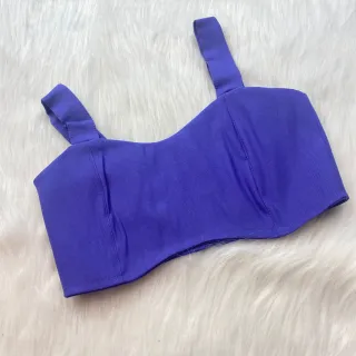 Botões nas Costas Top Cropped com Detalhe na Cintura - Vinho