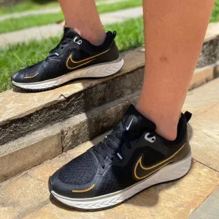 Lançamento 2023 Tênis Esportivo Masculino Academia - Branco