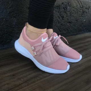 Tênis Confortável Feminino Meia para Fitness Crossfit Caminhada Academia - F1la Preto Preto