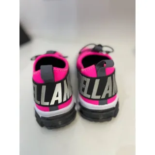 Tênis Caminhada/Academia Feminino LabelaMafia Premium Refletivo - preto prata