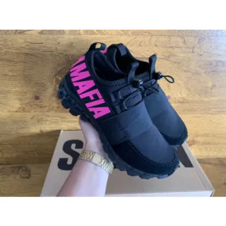 Tênis Caminhada/Academia Feminino LabelaMafia Premium Refletivo - preto prata