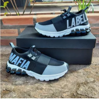 Tênis Caminhada/Academia Feminino LabelaMafia Premium Refletivo - preto prata