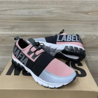 Tênis Caminhada/Academia Feminino LabelaMafia Premium Refletivo - preto prata