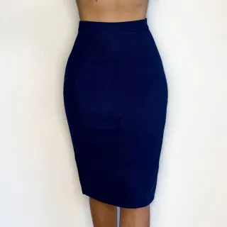 Moda Evangélica: Saia Preta Cintura Alta Midi Lápis Secretária - Lilás