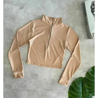 Blusa Manga Longa Cropped com Gola Alta e Zíper - Inverno - Fúcsia