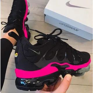 Tênis Vapor Max Plus Feminino NK Esportivo - Do 34 ao 39