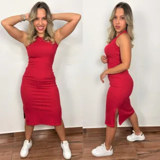 Vestido Feminino Midi Regata Canelado com Fenda Lateral - P ao GG - Vermelho