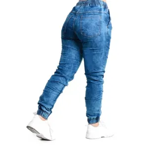Estilosas calças femininas jogger com punho, bolso e elastano - jogger jeans feminina