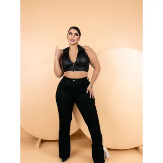 Calça Preta Plus Size Flare Jeans Boca de Sino - Preto