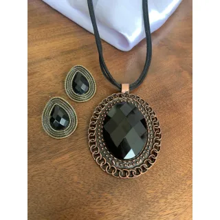 Moda Afro Feminino - Conjunto Triplo Colar Couro e Brincos Vintage Etnico - Mod 4