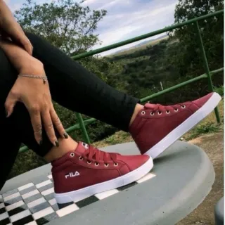 Promoção tênis feminino botinha cano médio academia - Branco