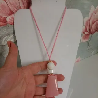 Escolha vários modelos de maxi colar feminino - Preto amêndoa