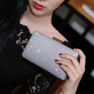 Bolsa Feminina de Festa com Glitter, Ombro e Corrente - Preto