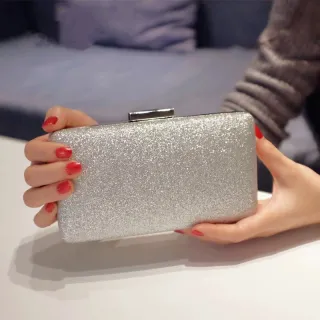 Bolsa Feminina de Festa com Glitter, Ombro e Corrente - Preto