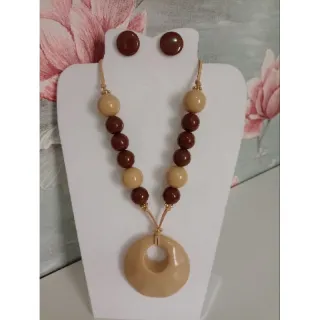 Escolha vários modelos de maxi colar feminino - Preto amêndoa