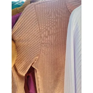 Top cropped manga comprida em promoção - Branco