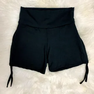 Roupa de Academia Shorts Cordinha Lateral - Preto