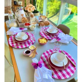 Decoração de Natal: Kit Mesa Posta com 18 Peças - Capas de Sousplat Estampado + Guardanapos + Argolas - Flores Vermelhas