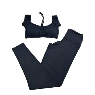 Top de regulagem com calça Legging em poliamida - conjunto preto leg ciganinha