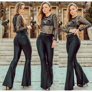Ousada calça gringa com cinto em cirre flare - Preto