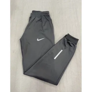 Inverno calça jogger: estilo e conforto garantidos! - Preto