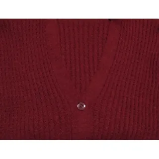 Moda outono inverno: Blusa feminina de frio, cardigans com botão e suéter tricô - Marsala