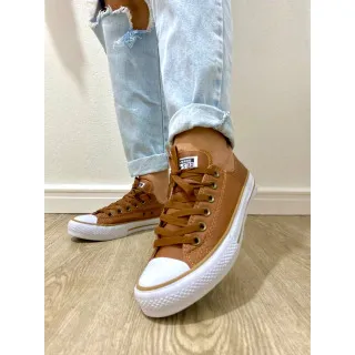 Tênis Converse Cano Baixo Sintético Bege Caramelo - Feminino/Masculino - Caramelo