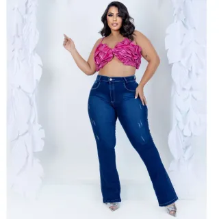 Plus Size Calça Jeans Flare Boca de Sino - 52