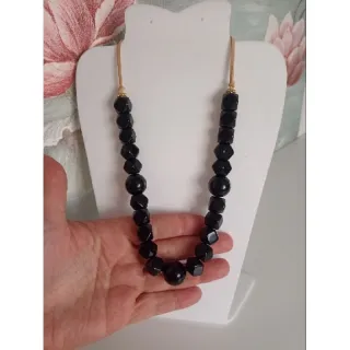 Escolha vários modelos de maxi colar feminino - Preto amêndoa