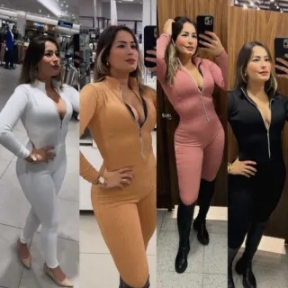 Macacão feminino premium com gola alta e zíper frontal em tecido canelado 3D - Vermelho